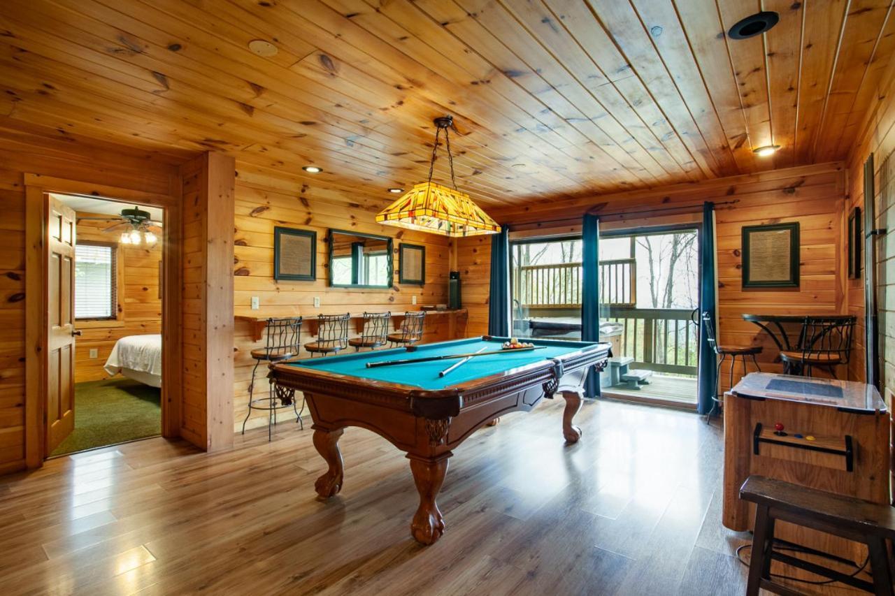 Bear Crossing Mtn View Game Room Gatlinburg Exterior foto