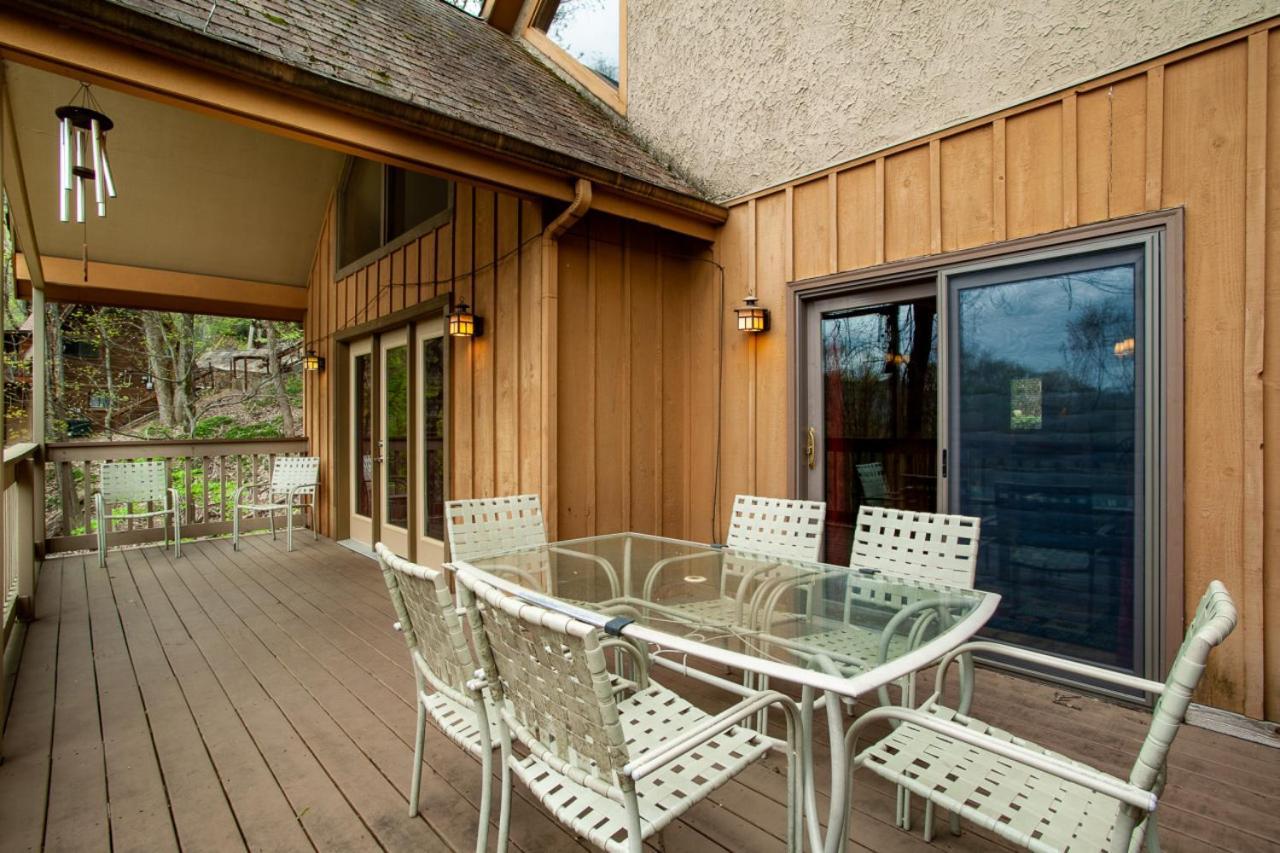Bear Crossing Mtn View Game Room Gatlinburg Exterior foto